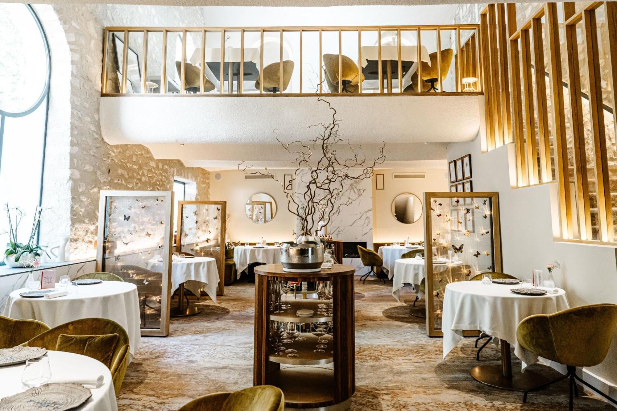 De Saint-remy - Restaurant Gastronomique Etoile Fj