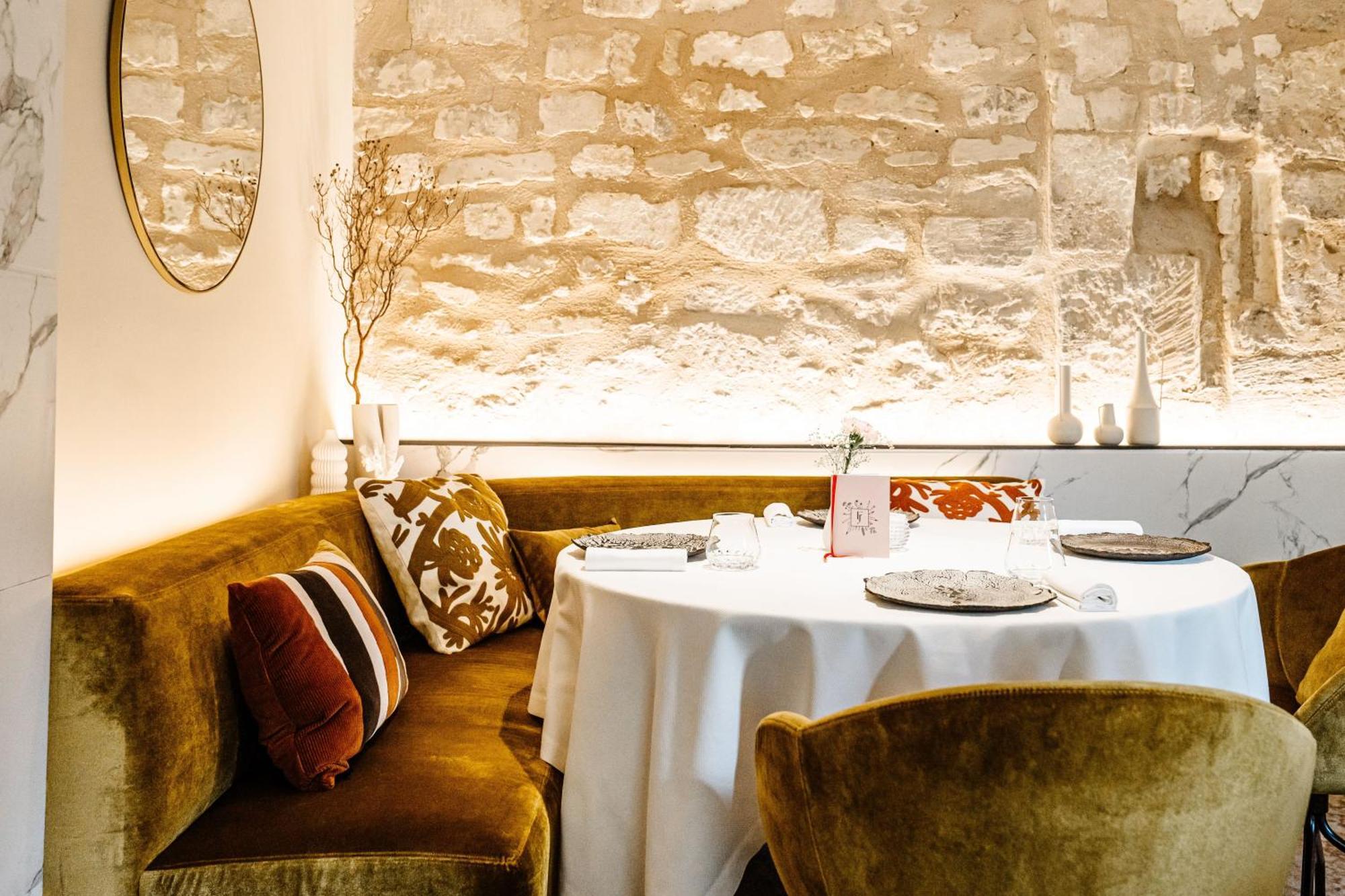 De Saint-remy - Restaurant Gastronomique Etoile Fj Herberg 4*