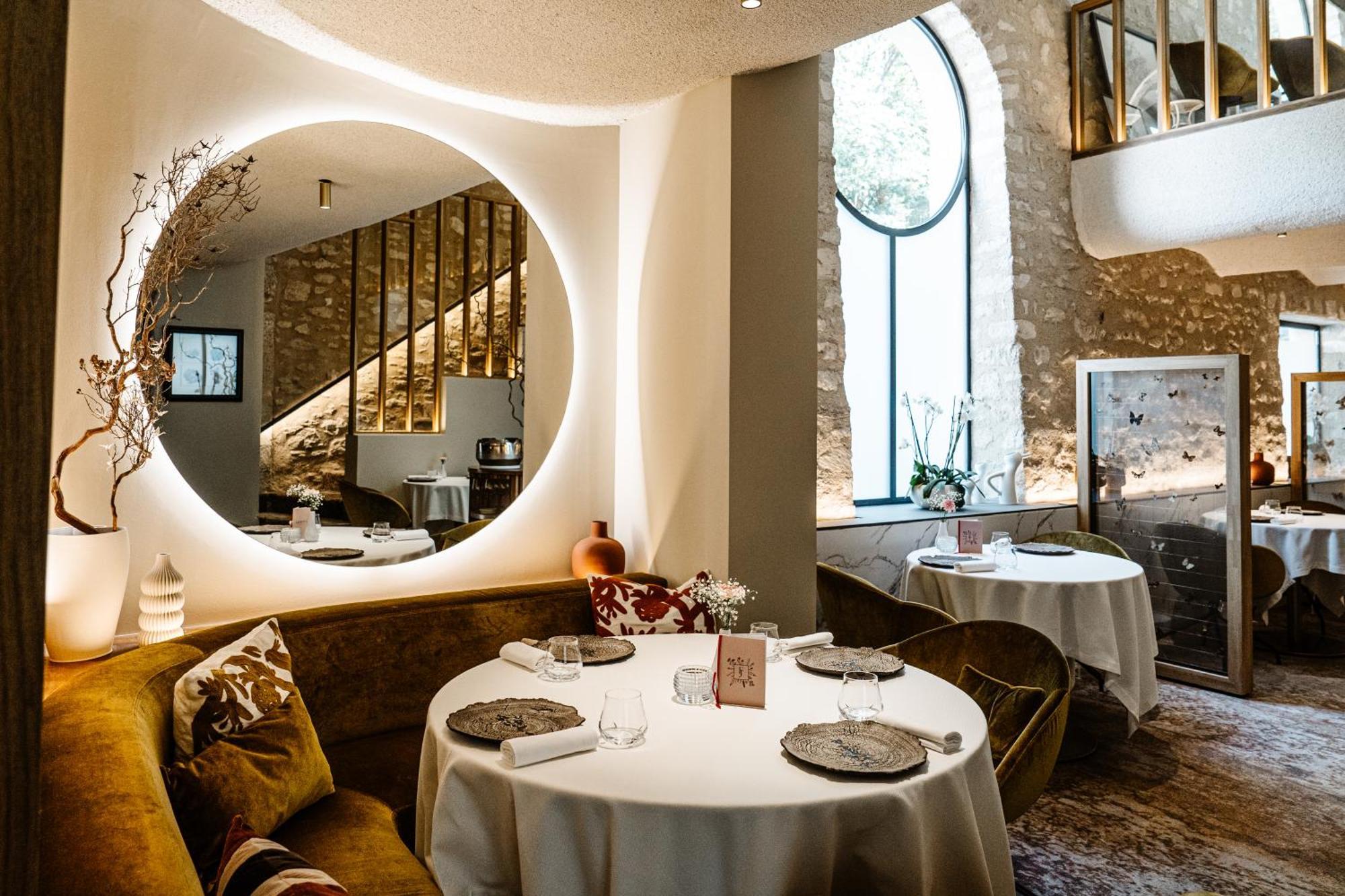 De Saint-remy - Restaurant Gastronomique Etoile Fj 4* Saint-Remy-de-Provence
